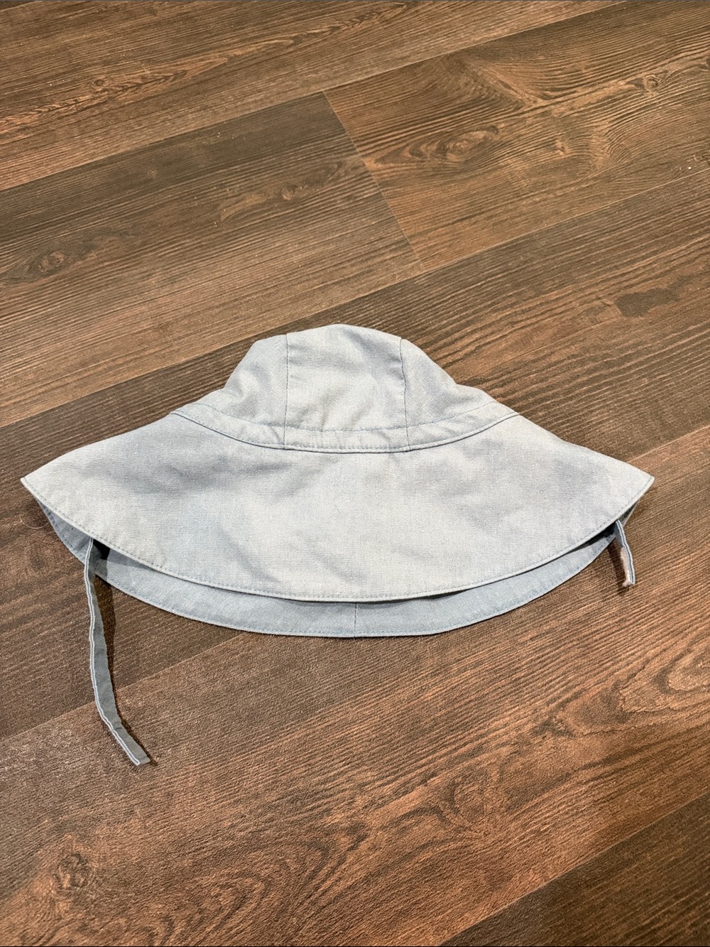 The Blueberry Hill Kids Light Blue Sun Hat with Chin Ties